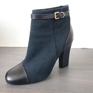 Tory Burch Gracie Blue Suede Ankle Boots Size 8M Embossed Snakeskin Block Heels